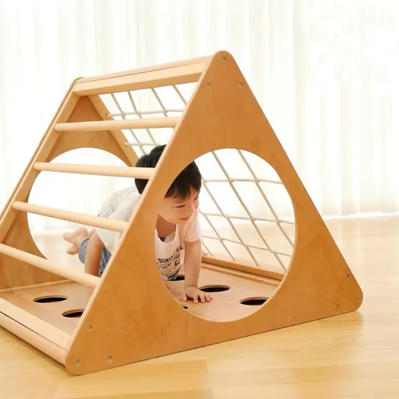 Ensemble de jeu triangulaire P - Home Gym For Toddlers avis et prix