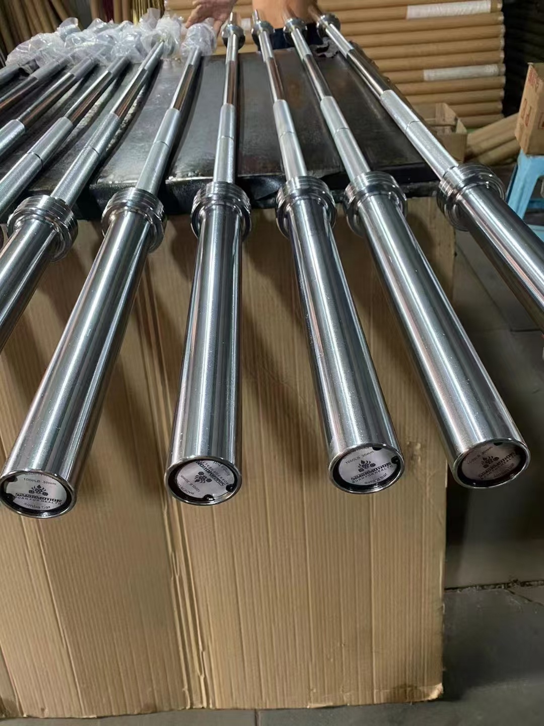 Barre d'haltères en acier de 2 - Barbell Curl Bar avis et prix